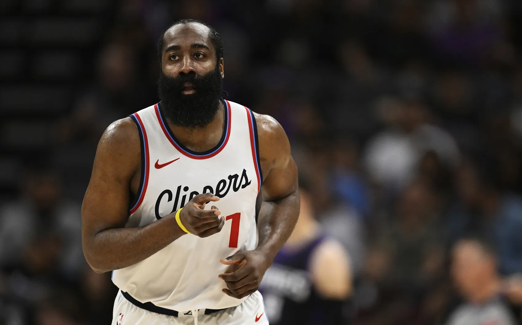 开云-包含领先优势明显首场状态出色，快船观众沸腾！，哈登重返赛场全场沸腾不已的词条