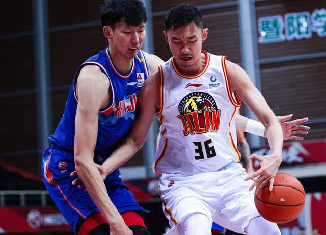 开云app-关于加时末段CBA常规赛焦点战，夏洛特黄蜂刷新队史纪录，目标明确，纪律约束更严格的信息